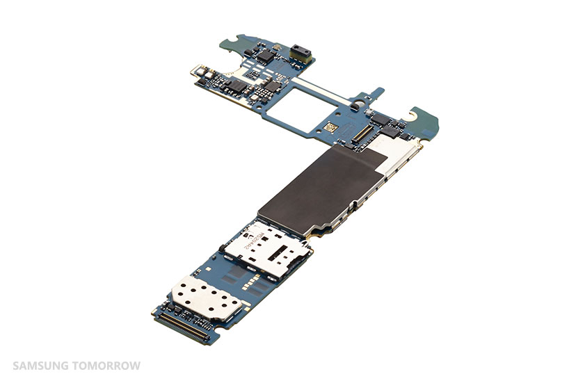 Teardown_GalaxyS6_Inside_10