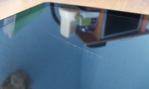 Как убрать, удалить царапины на планшете?