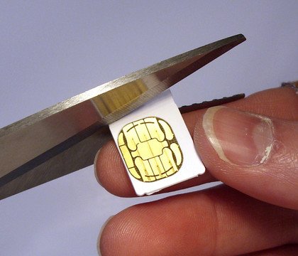 Как сделать micro-SIM.